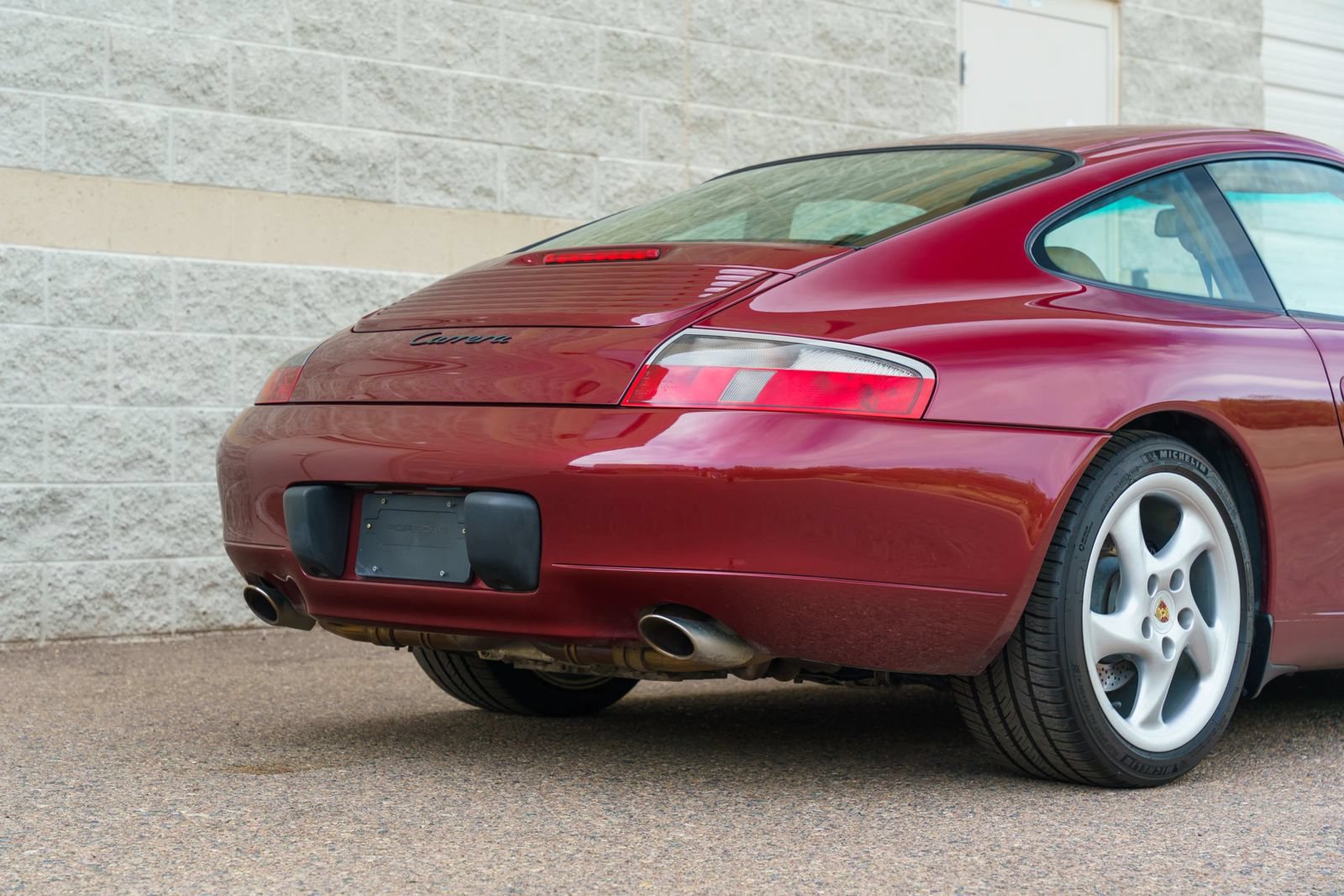 Used 2000 Porsche 911 Carrera image 56