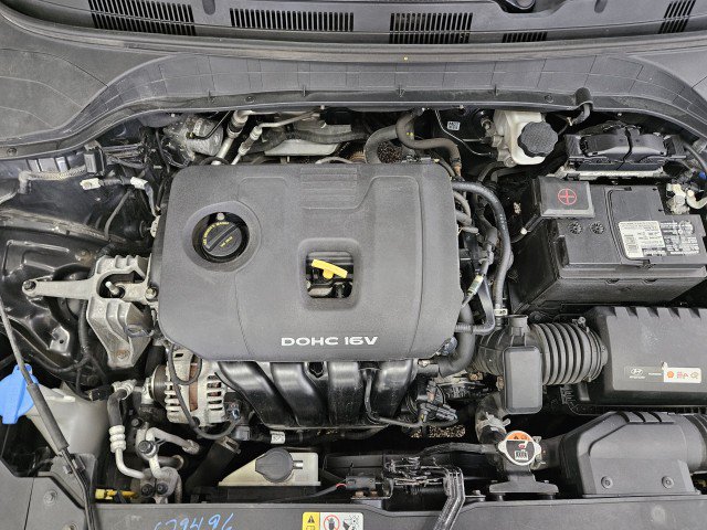 Used 2019 Hyundai Kona SE FWD image 7