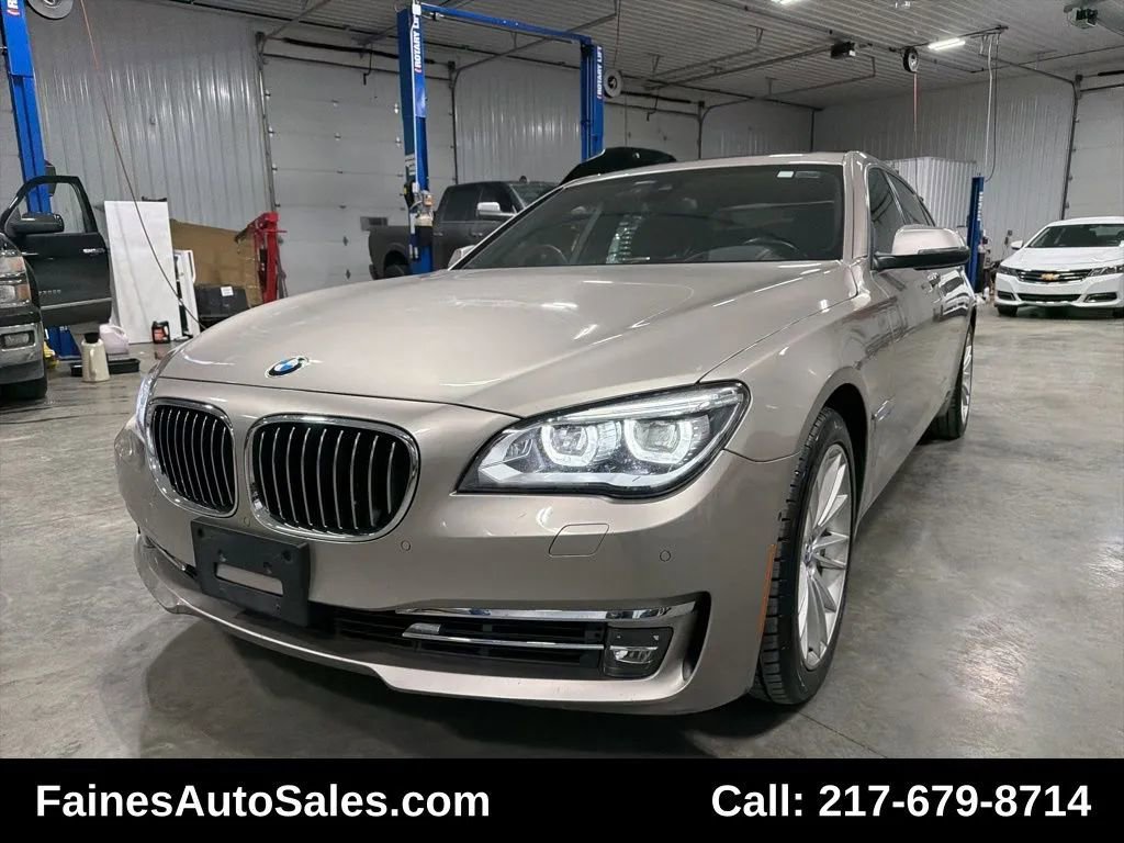 Used 2015 BMW 750Li xDrive 750Li xDrive Sedan 4D image 2