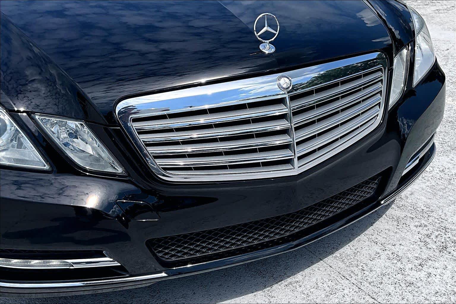 Used 2013 Mercedes-Benz E 350 Sedan image 29