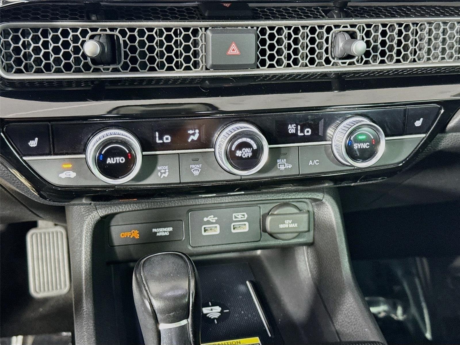 Used 2022 Honda Civic Touring image 18