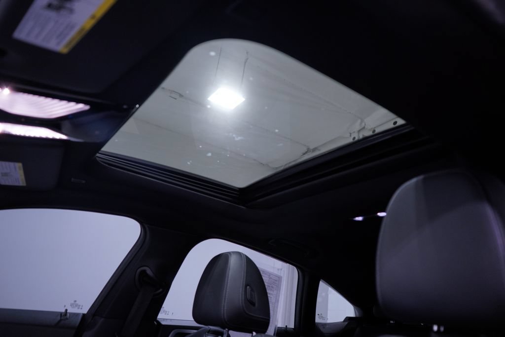 Used 2023 BMW i4 eDrive35 w/ Premium Package RWD image 27