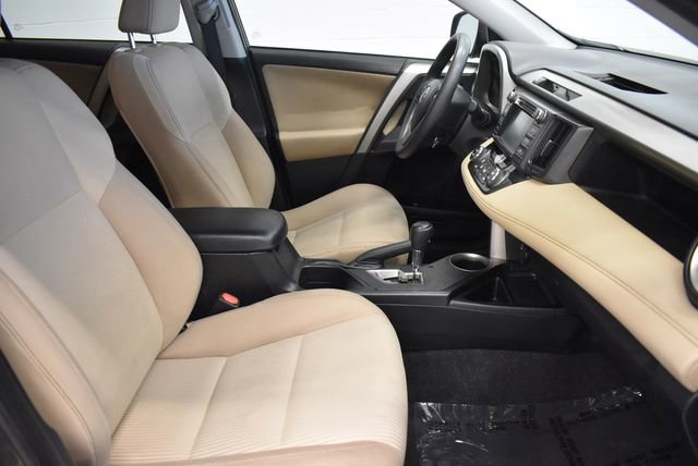 Used 2014 Toyota RAV4 XLE AWD/4WD image 19
