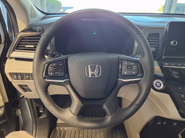Certified 2025 Honda Odyssey Touring image 8