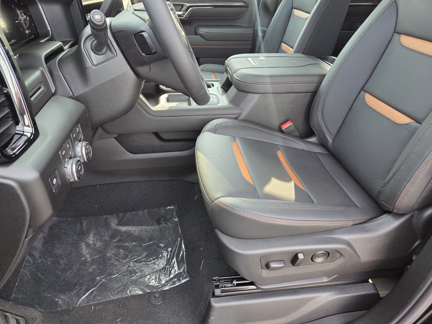 New 2026 GMC Sierra 2500 AT4 AWD/4WD image 27