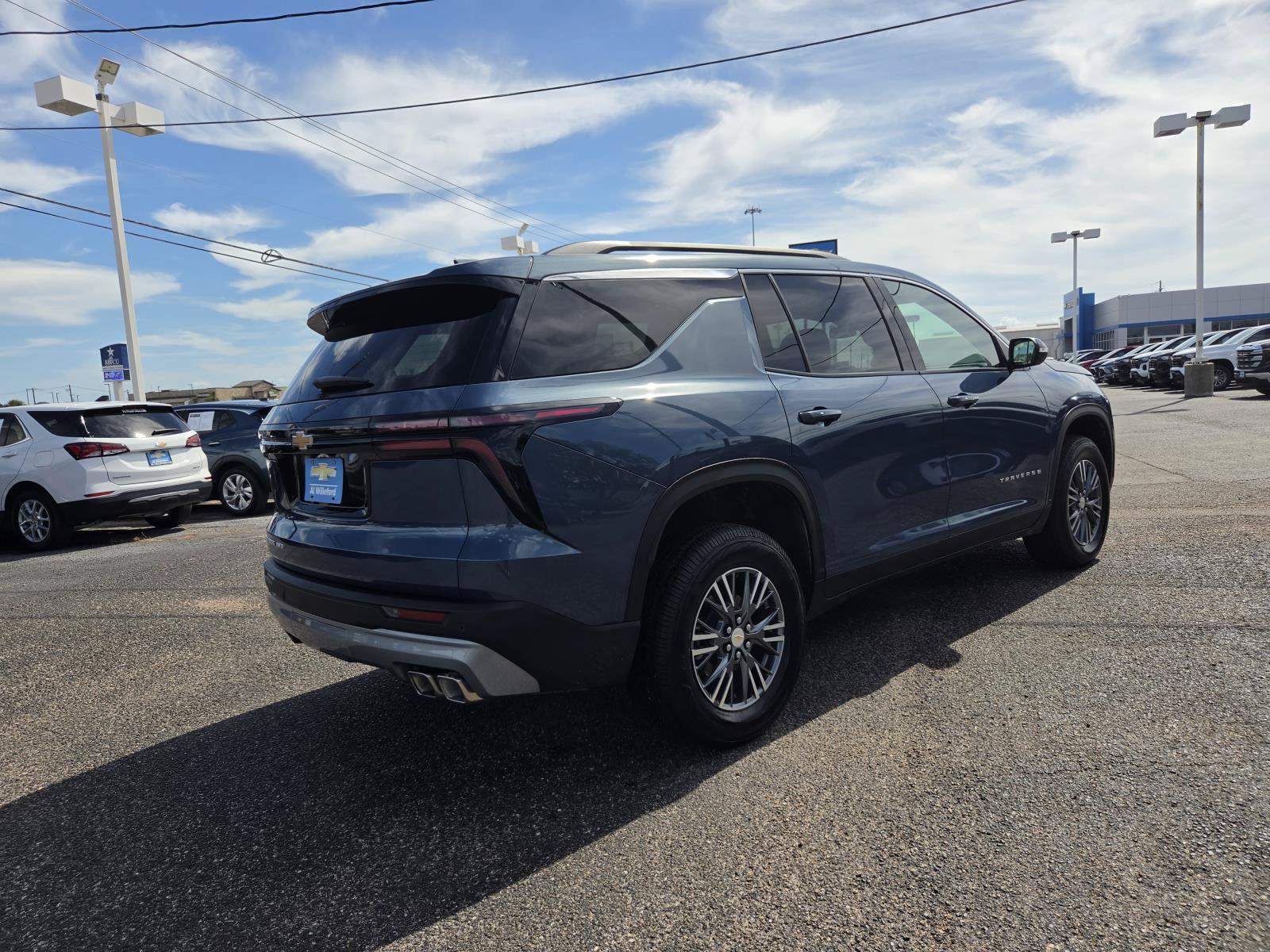 Used 2026 Chevrolet Traverse LT AWD/4WD image 5
