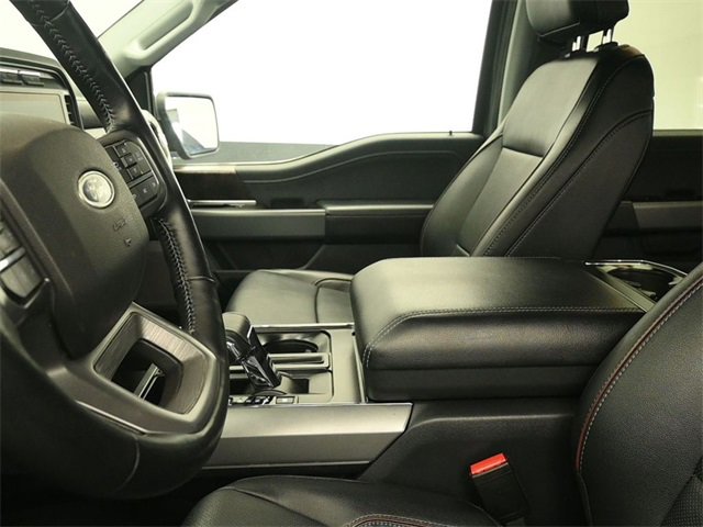 Certified 2022 Ford F150 Lariat w/ Equipment Group 502A High image 19