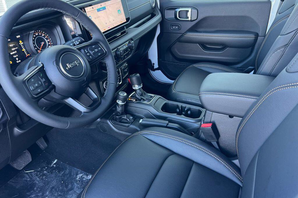 New 2026 Jeep Gladiator Sport AWD/4WD image 10
