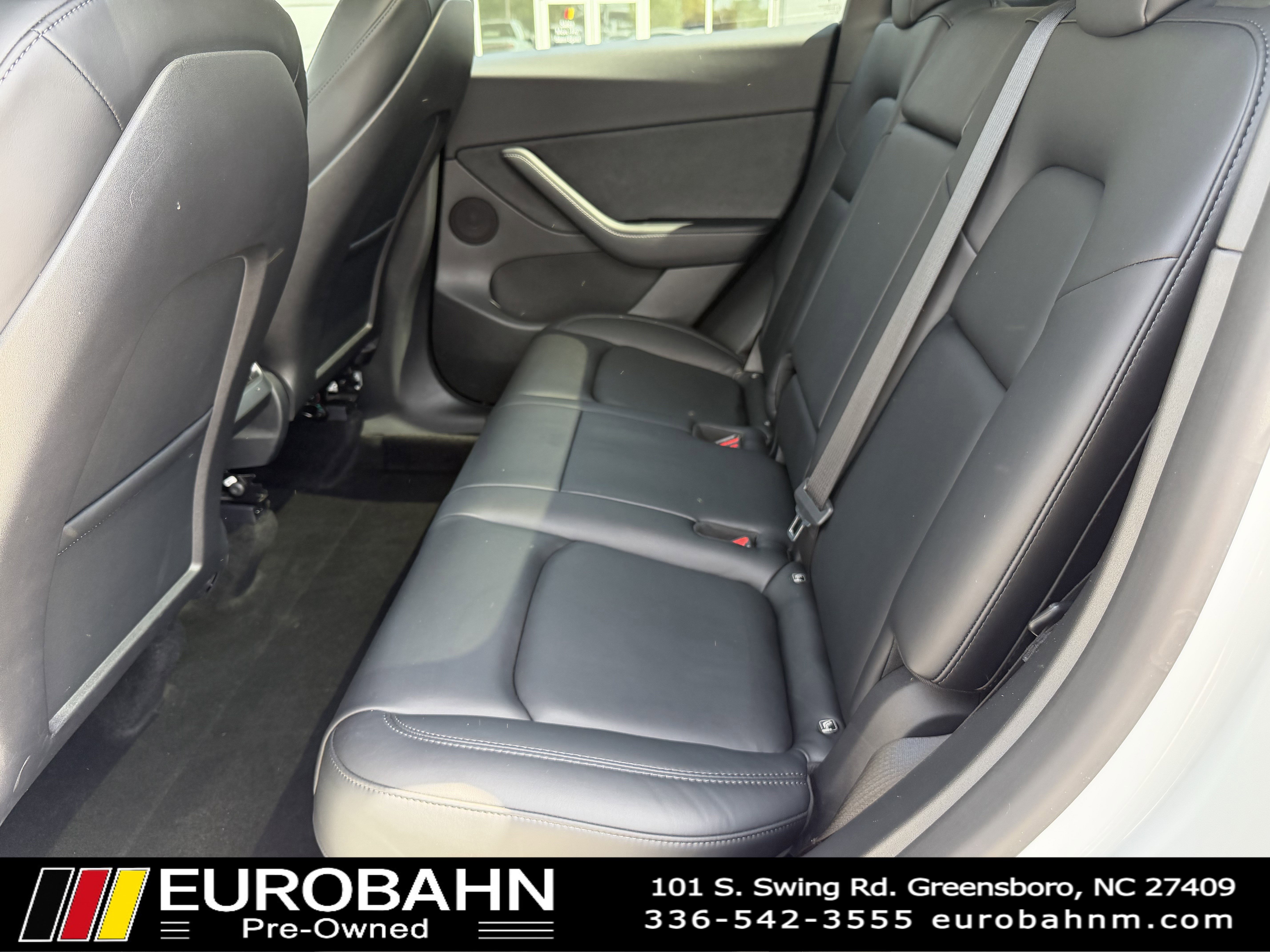 Used 2022 Tesla Model Y Long Range image 15