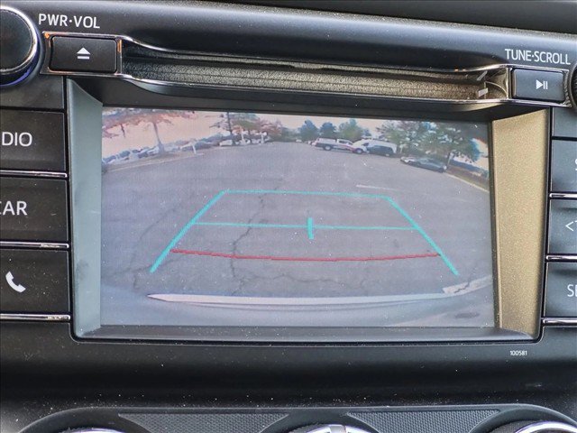 Used 2016 Toyota RAV4 LE FWD image 14