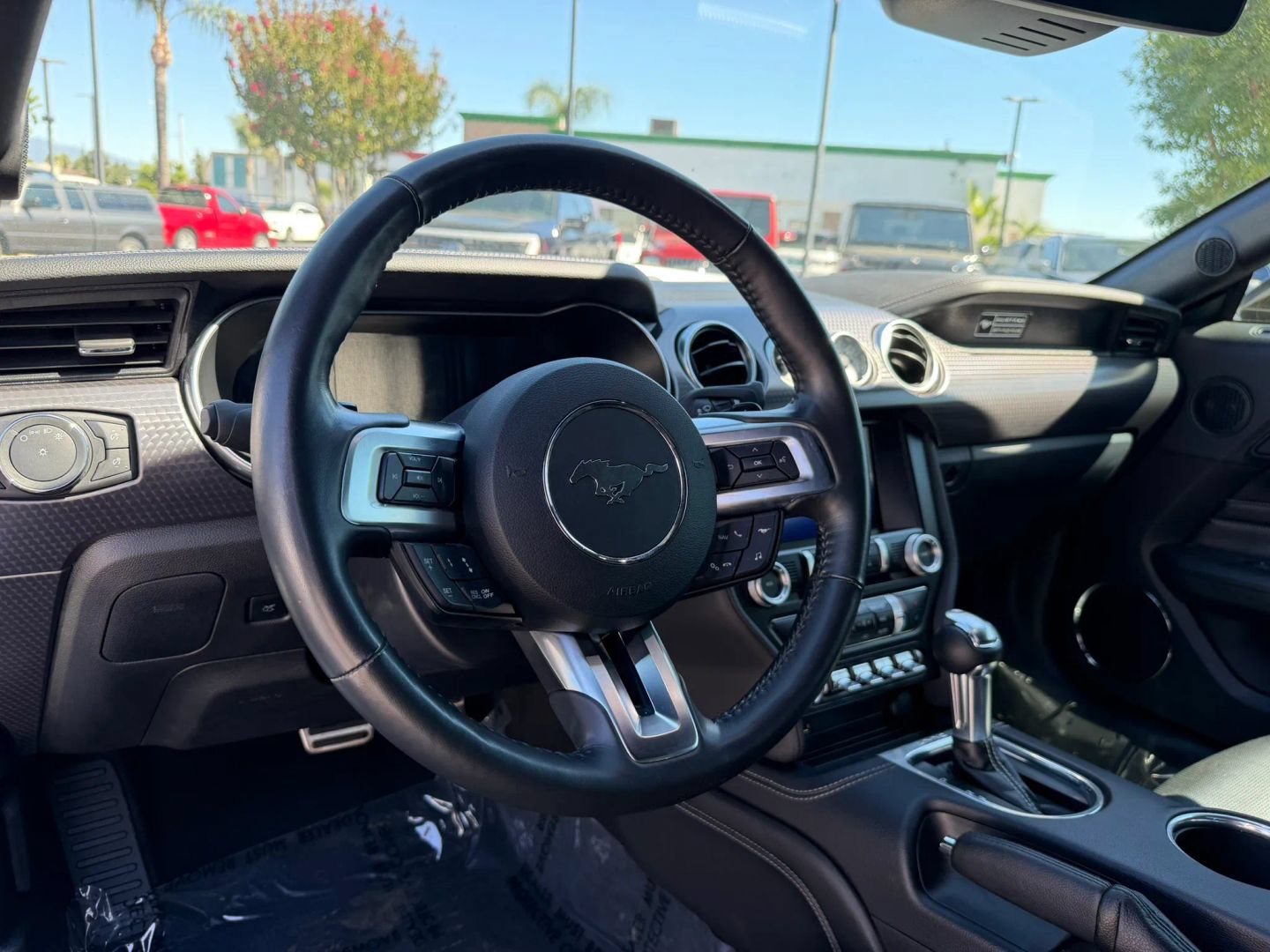 Used 2020 Ford Mustang GT Premium w/ GT Performance Package RWD image 11
