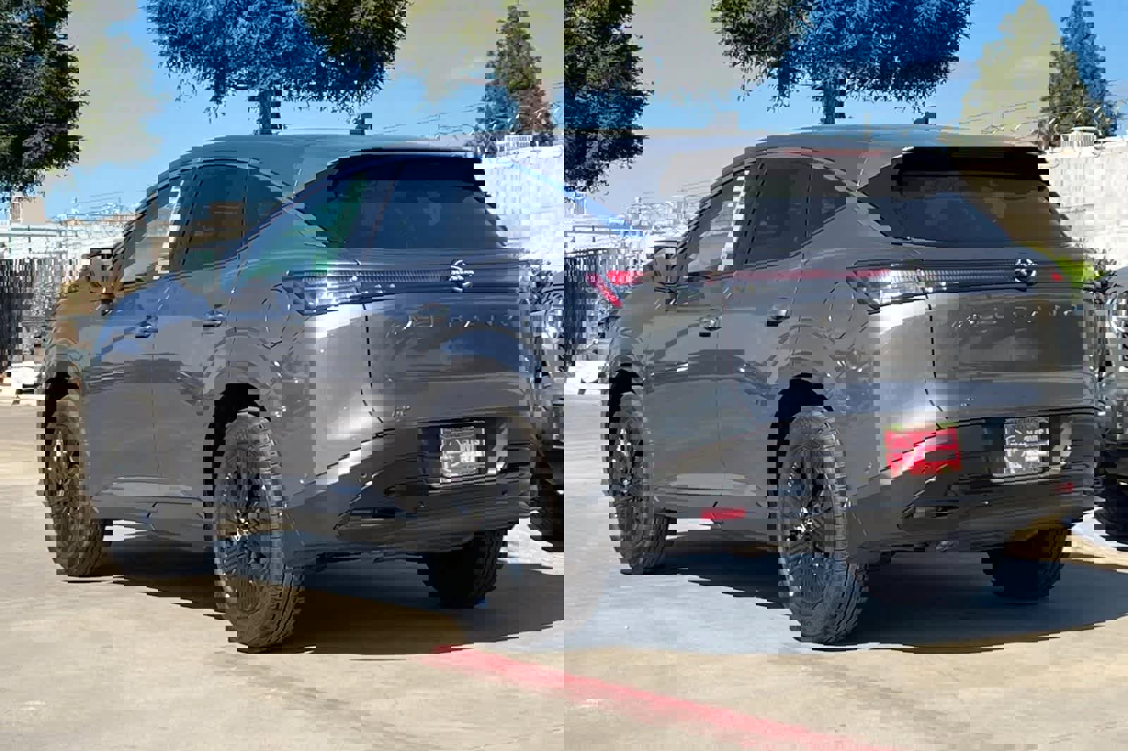 Certified 2025 Nissan Murano SV image 7