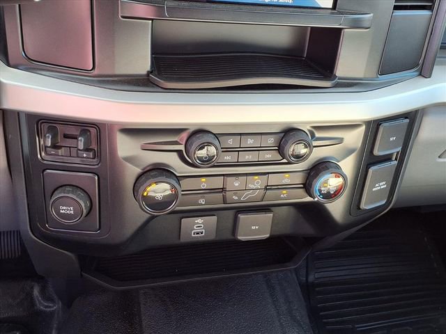 New 2024 Ford F450 XL RWD image 16