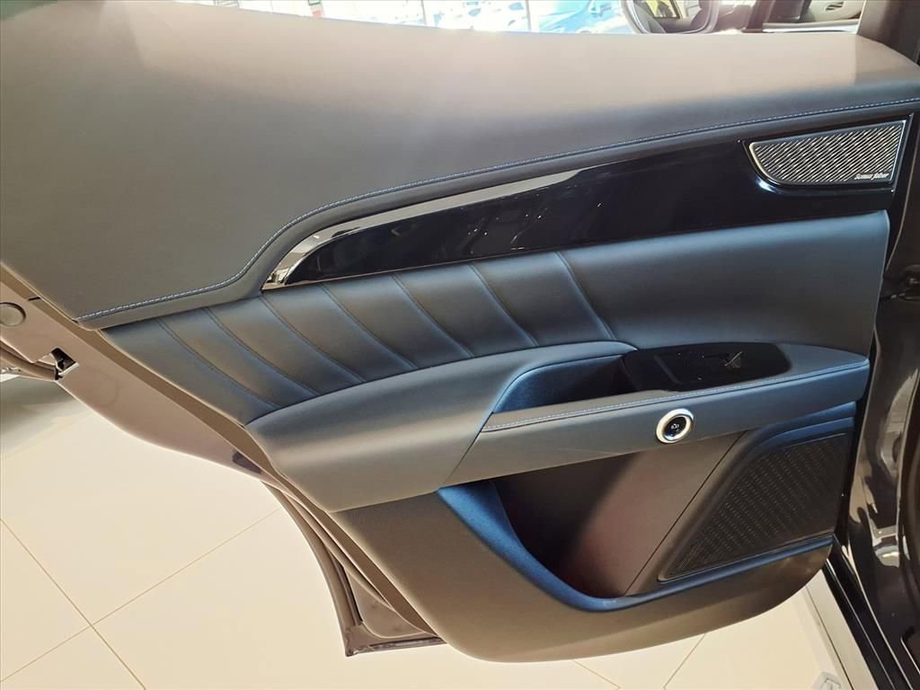 New 2026 Maserati Grecale Modena image 15