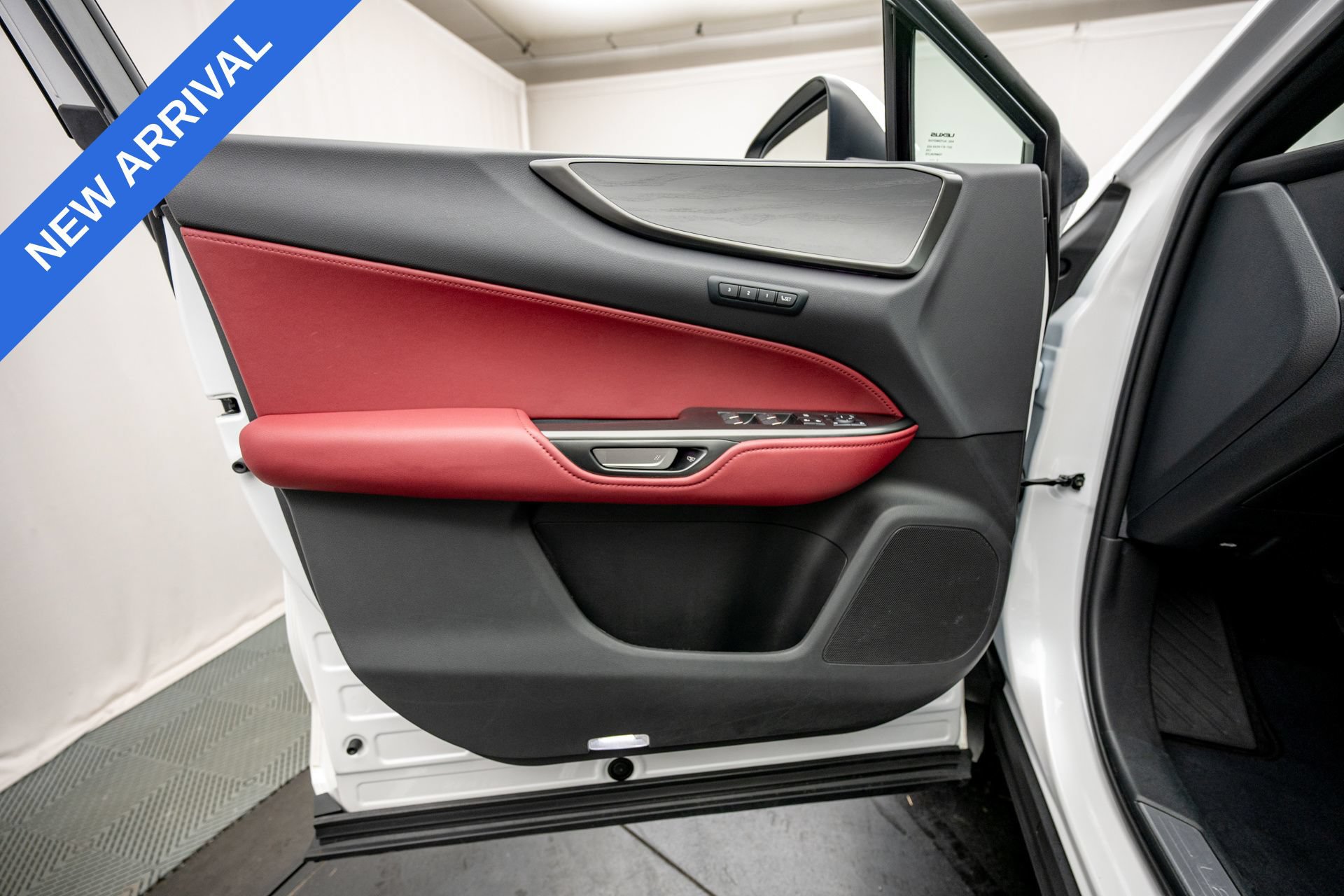 Used 2023 Lexus NX 350 AWD image 28