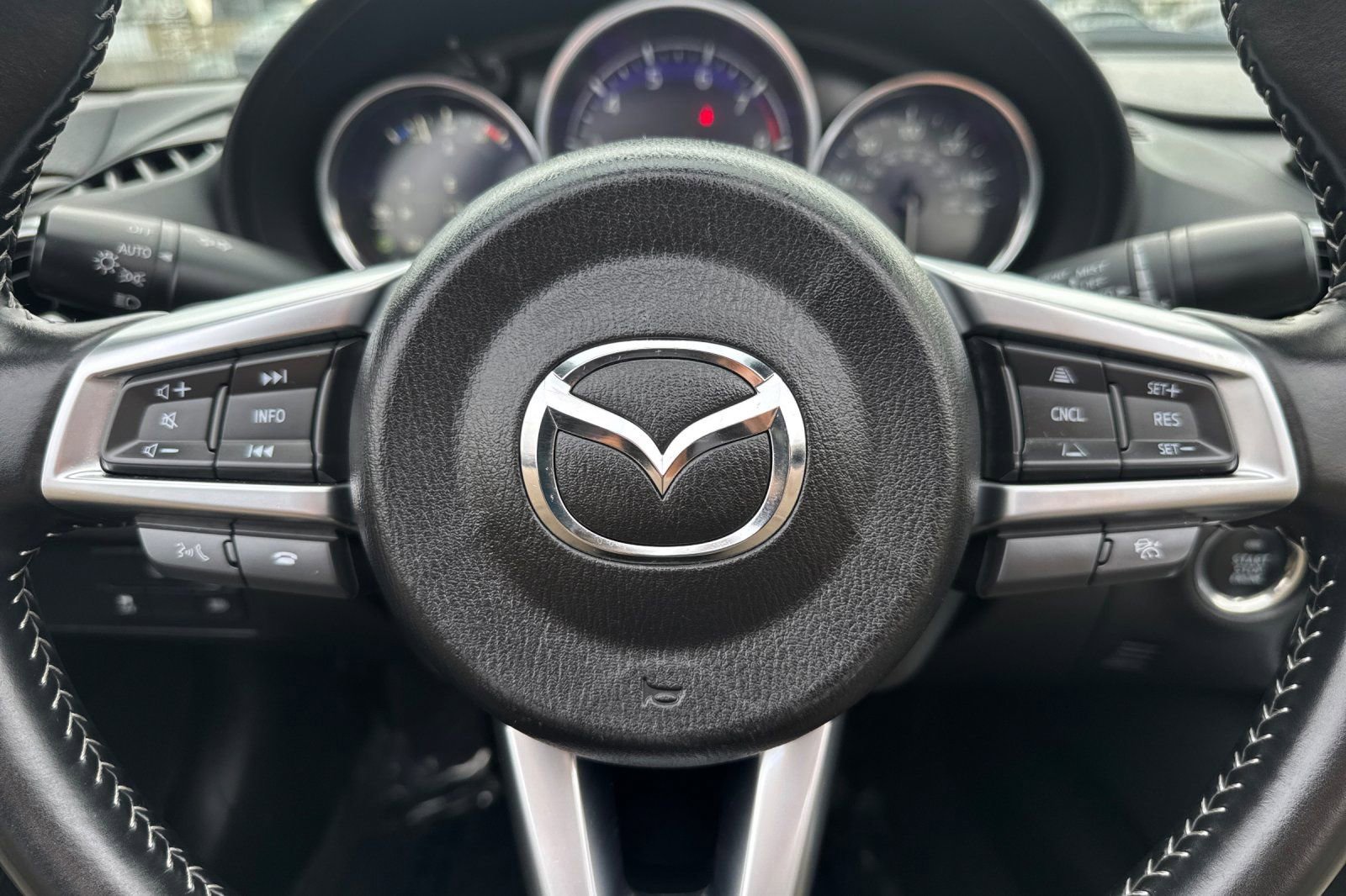 Used 2025 MAZDA MX-5 Miata RF Grand Touring RWD image 22