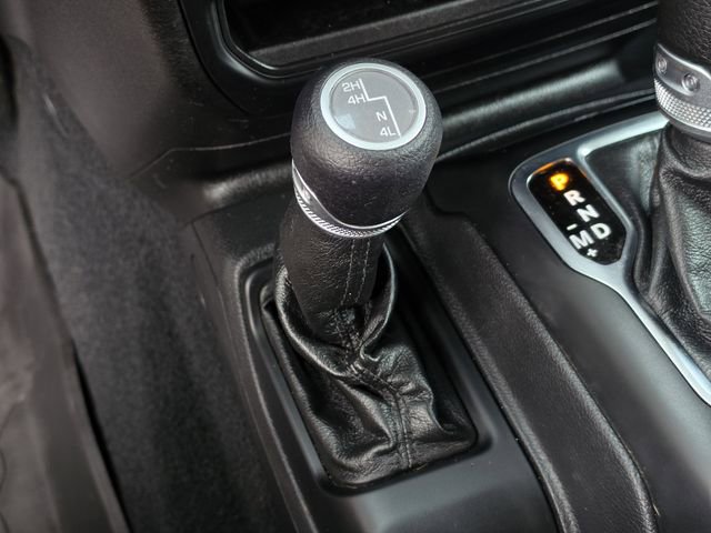 Used 2022 Jeep Gladiator Sport AWD/4WD image 28