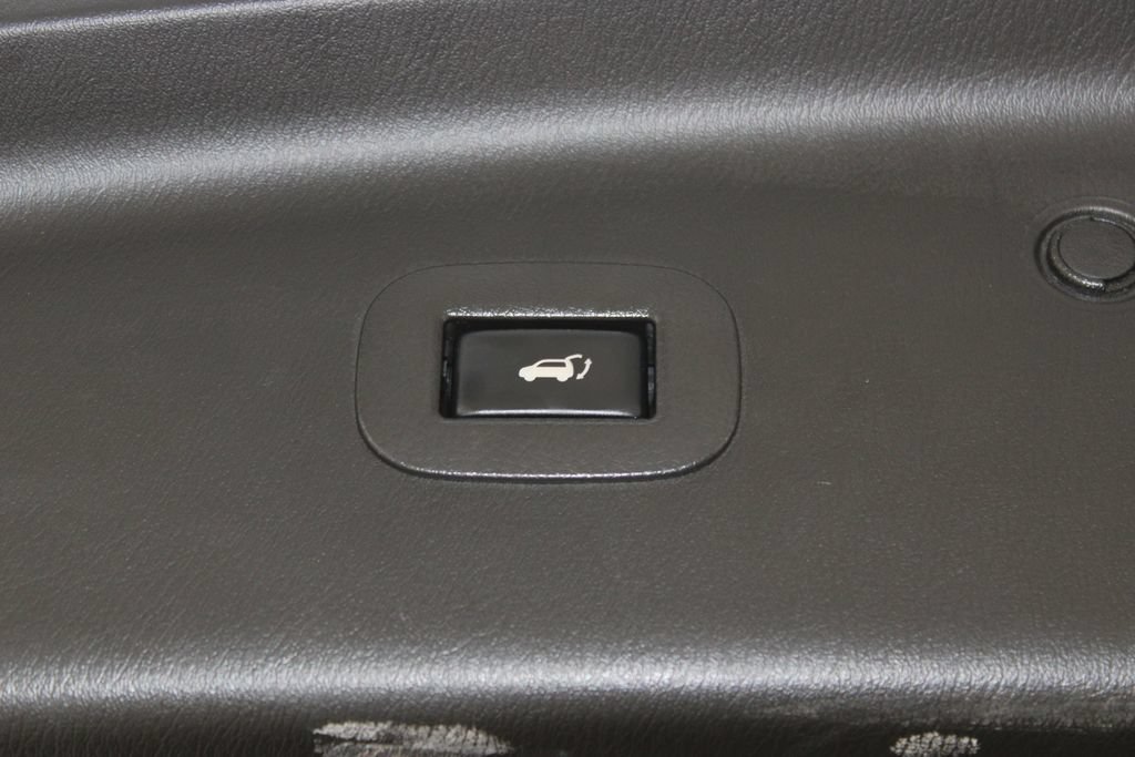 Used 2019 Nissan Armada SL w/ Premium Package RWD image 9