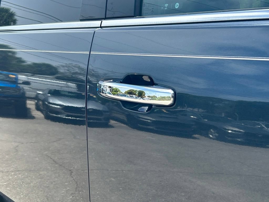 Used 2020 GMC Sierra 2500 Denali w/ Denali Ultimate Package AWD/4WD image 23