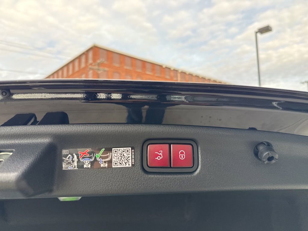 New 2026 Mercedes-Benz C 300 4MATIC Sedan image 28