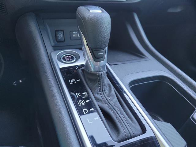 Used 2025 Nissan Sentra SV w/ All-Weather Package image 16
