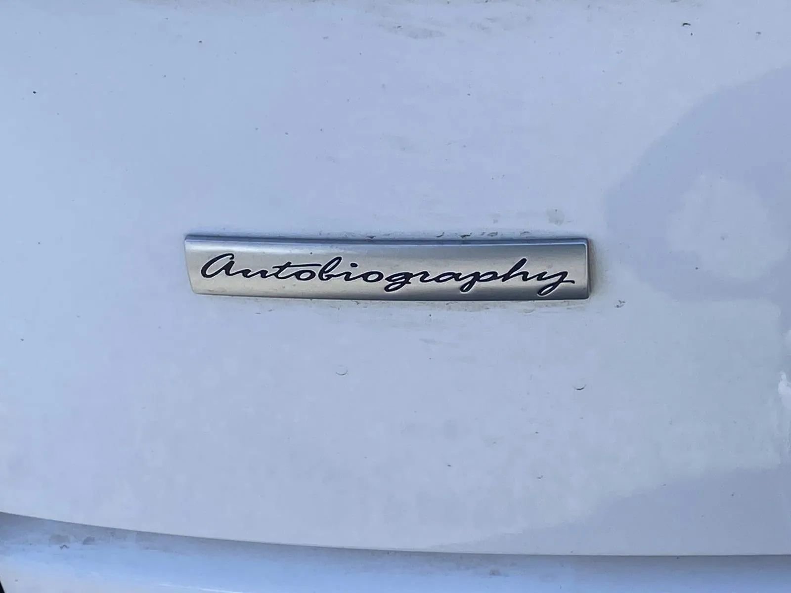 Used 2016 Land Rover Range Rover Autobiography image 8