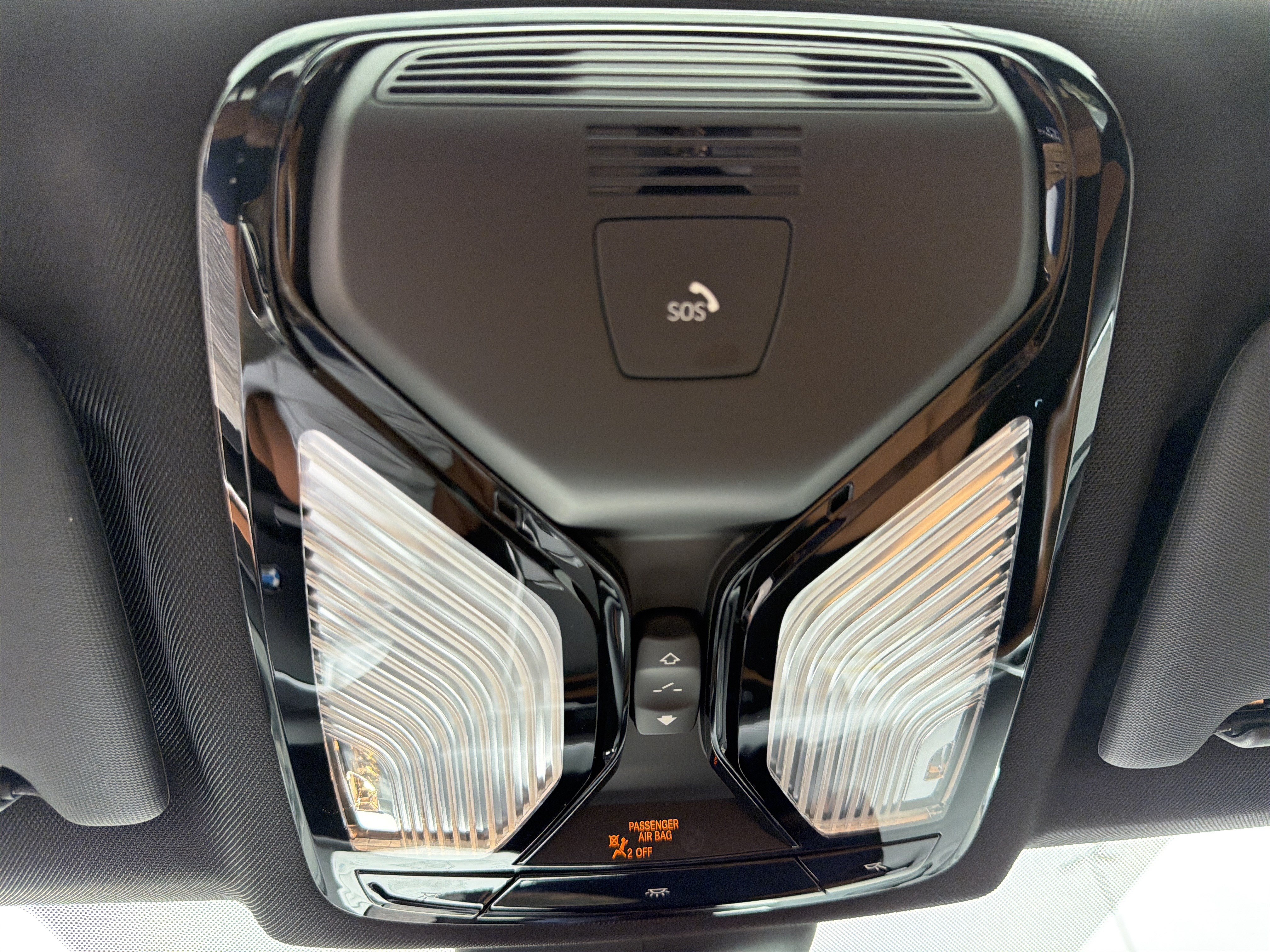 New 2026 BMW 330i Sedan w/ Convenience Package RWD image 13