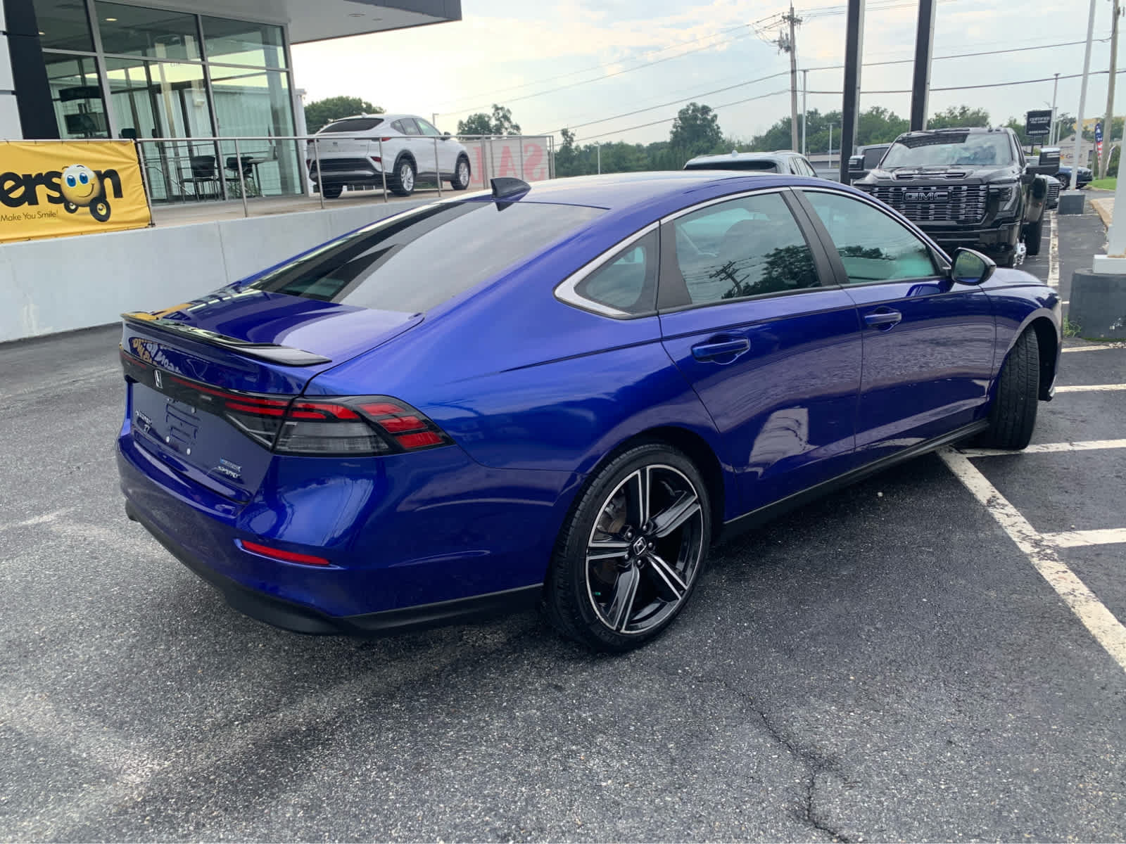 Used 2023 Honda Accord Sport image 7