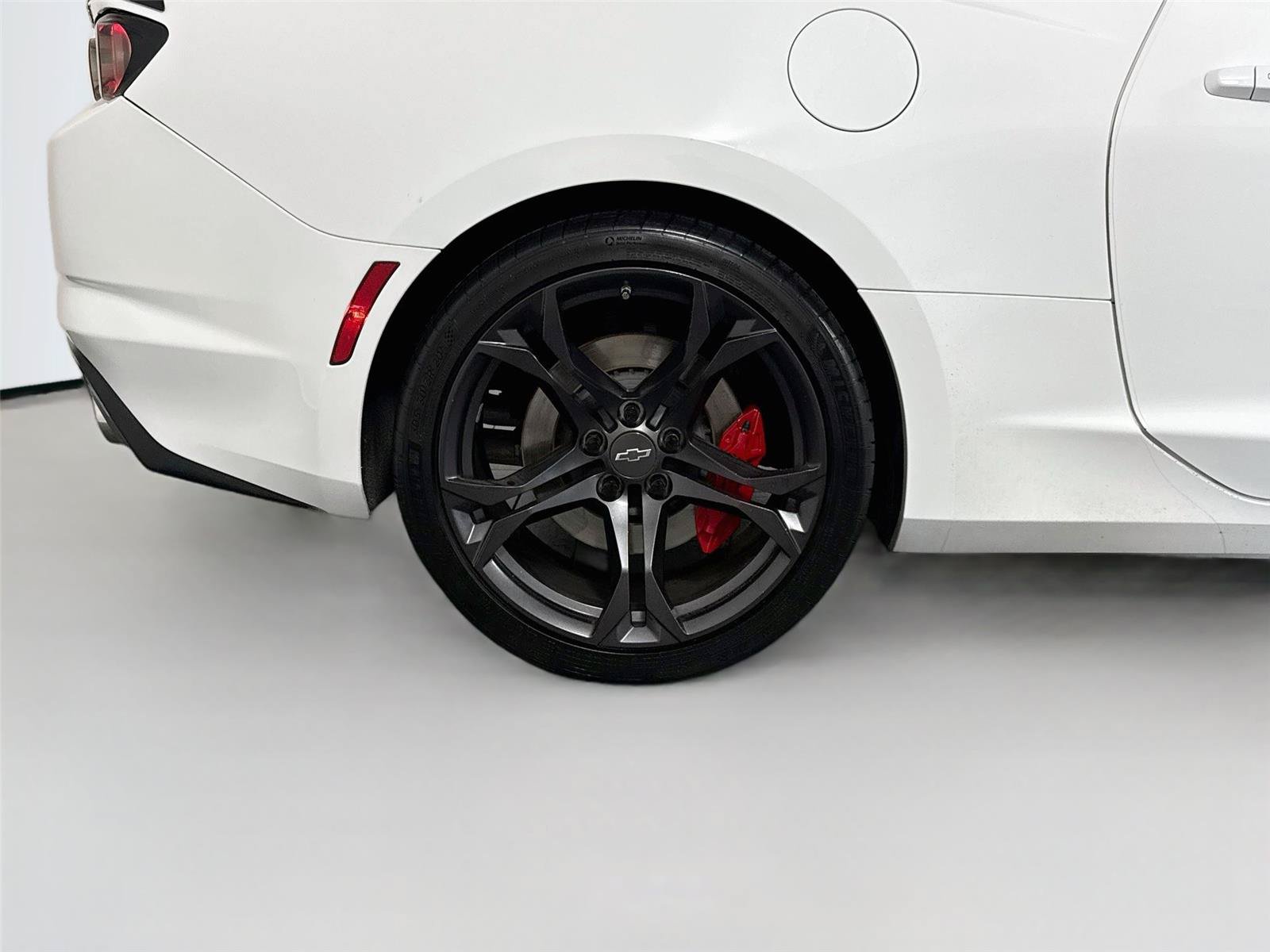 Used 2023 Chevrolet Camaro SS RWD image 35