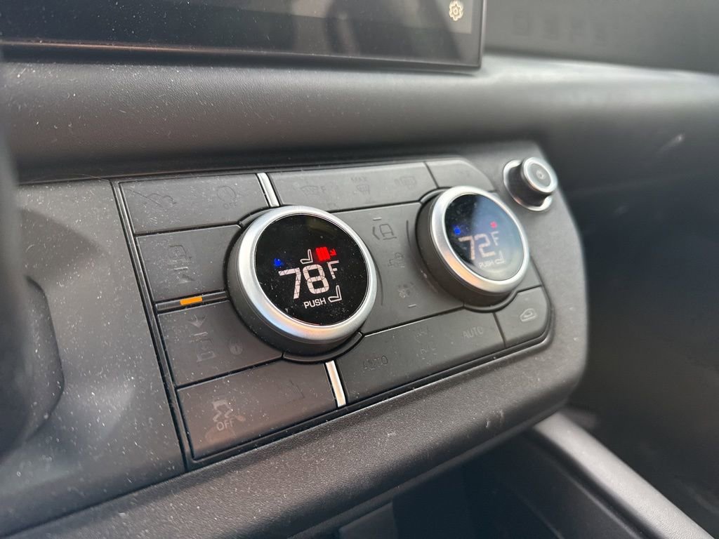 Used 2023 Land Rover Defender 110 V8 image 19