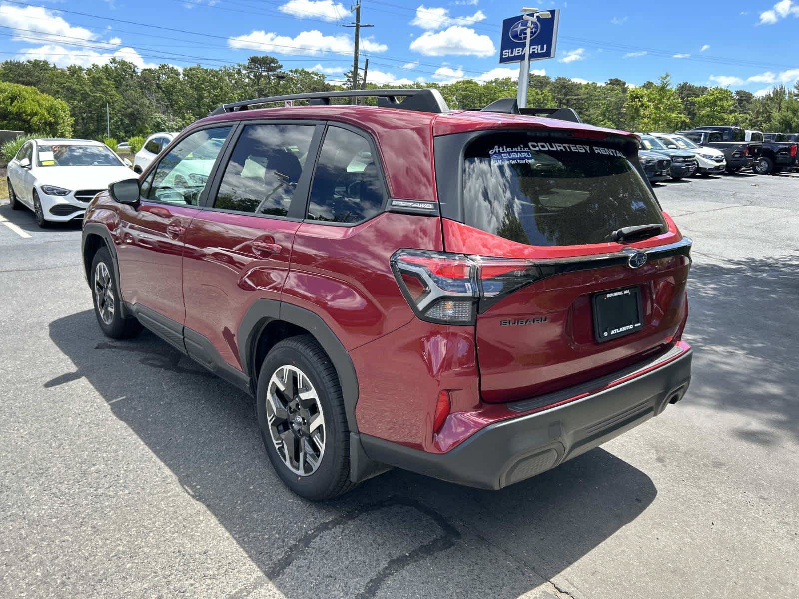 Used 2026 Subaru Forester Premium AWD/4WD image 5