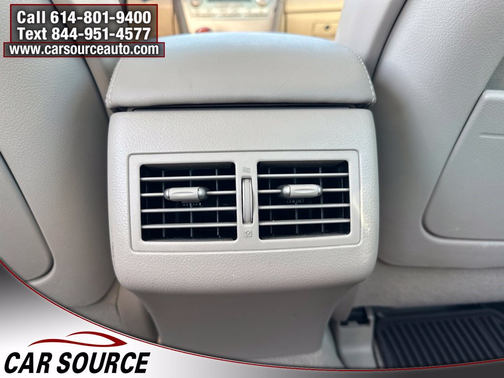 Used 2009 Toyota Camry XLE FWD image 12