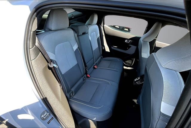 Used 2022 Polestar Polestar 2 image 24