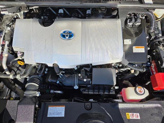 Certified 2021 Toyota Prius L Eco image 21