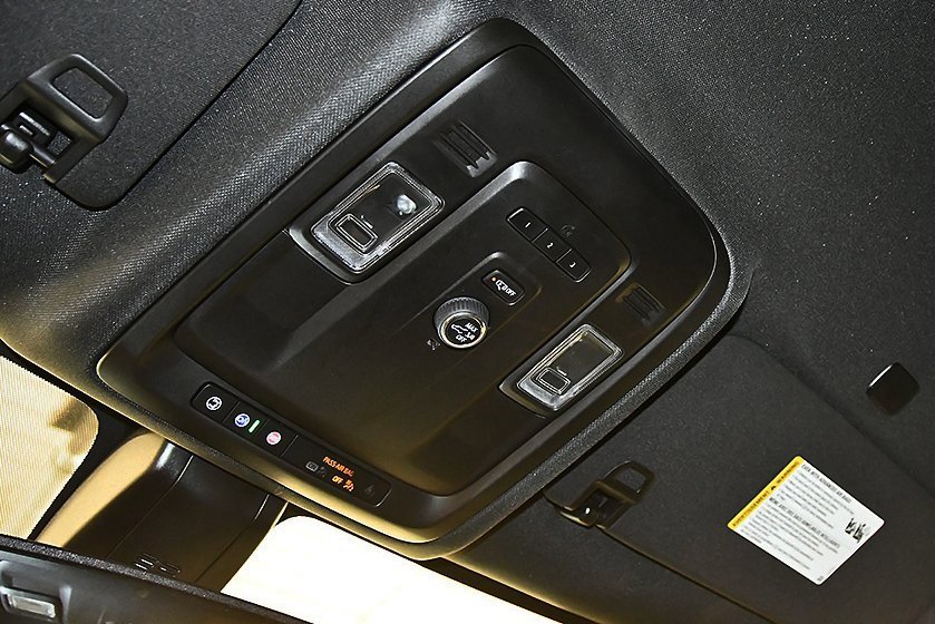 Used 2021 Chevrolet Tahoe Z71 image 23