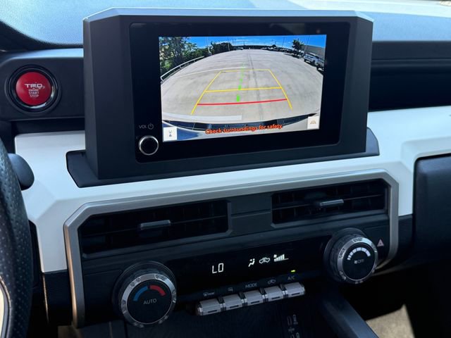 Used 2024 Toyota Tacoma TRD Off-Road image 22