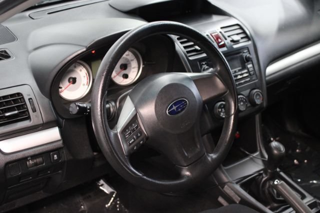 Used 2014 Subaru Impreza 2.0i AWD/4WD image 11