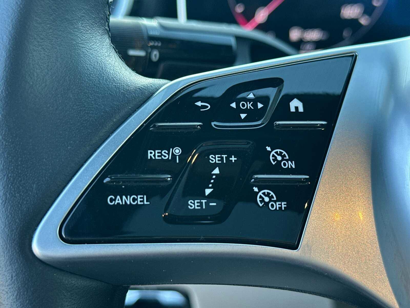 Certified 2025 Mercedes-Benz C 300 C 300 4D Sedan image 28