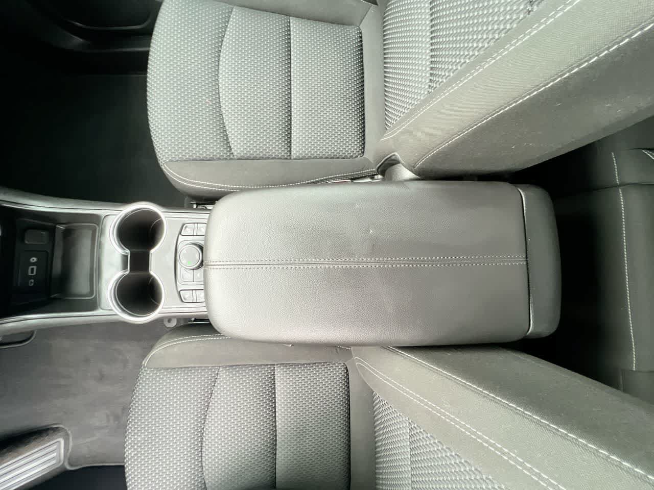 Used 2023 GMC Terrain SLE w/ Driver Convenience Package AWD/4WD image 21
