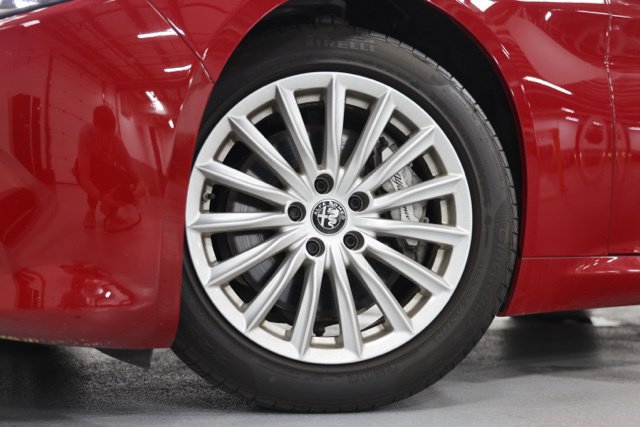 Used 2024 Alfa Romeo Giulia Sprint AWD/4WD image 9