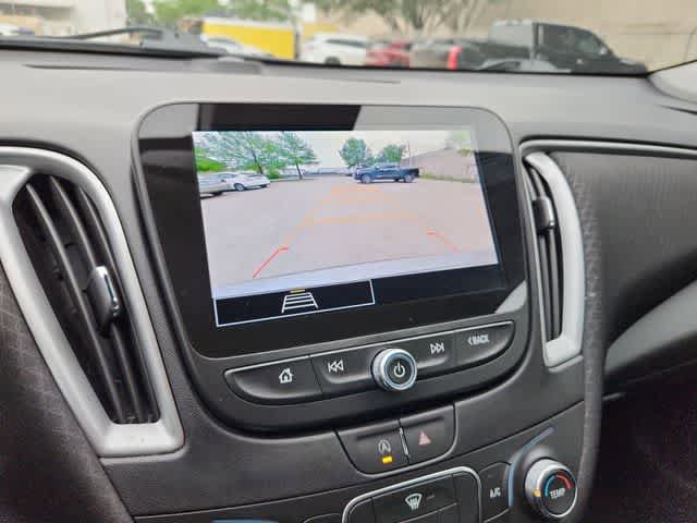 Used 2025 Chevrolet Malibu LS FWD image 23
