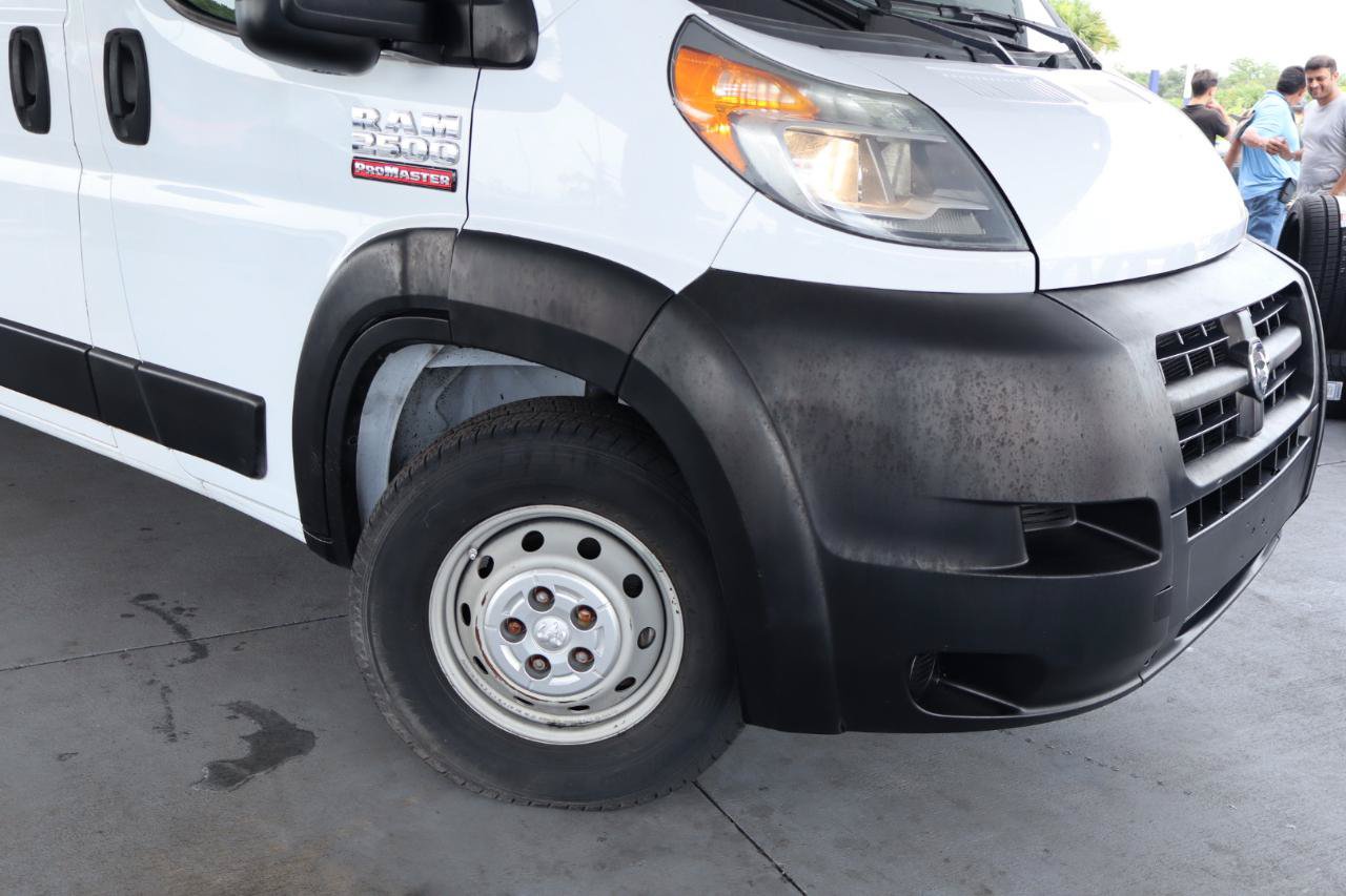 Used 2017 RAM ProMaster 2500 FWD image 4