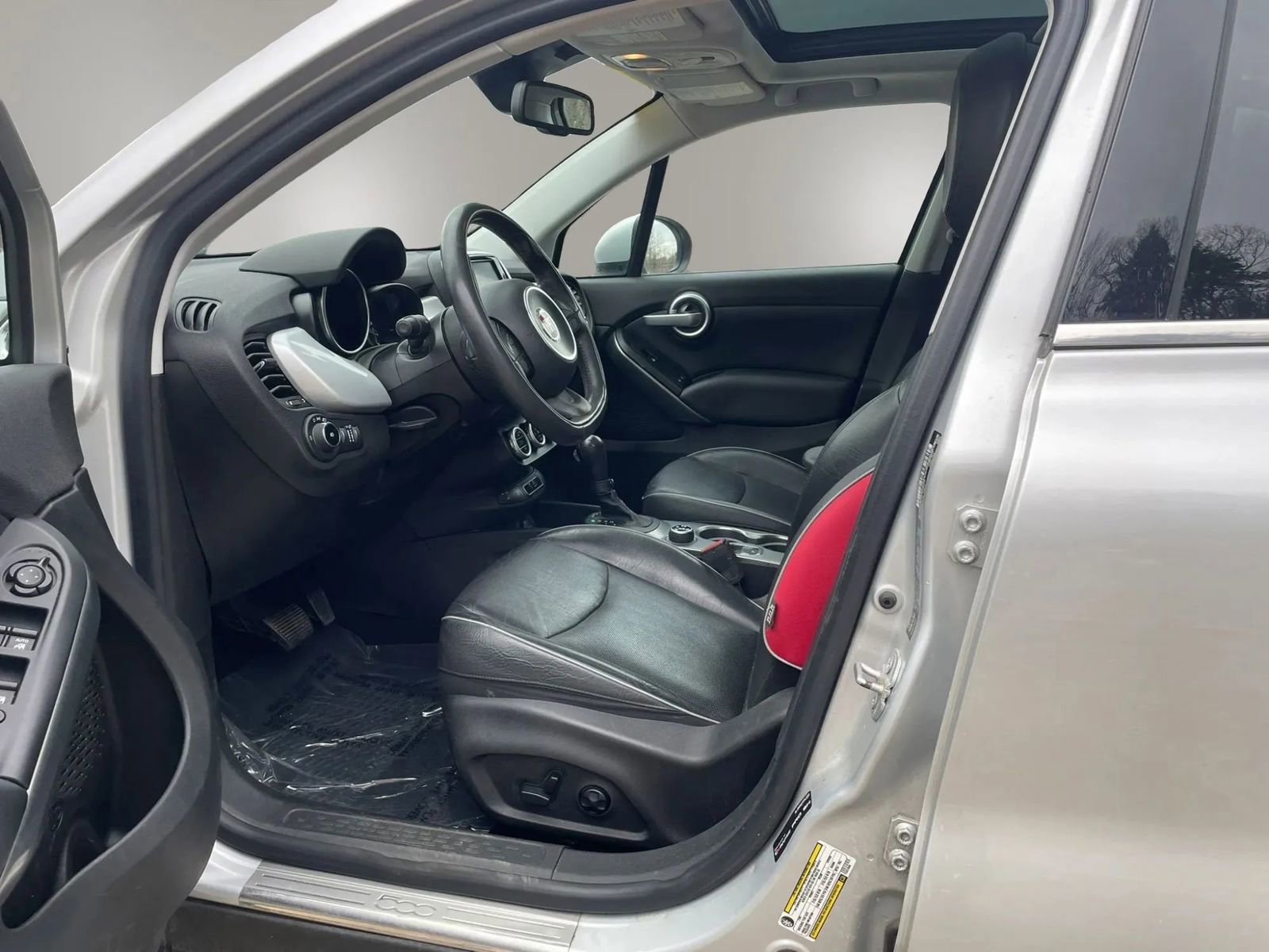 Used 2016 FIAT 500X Lounge image 5