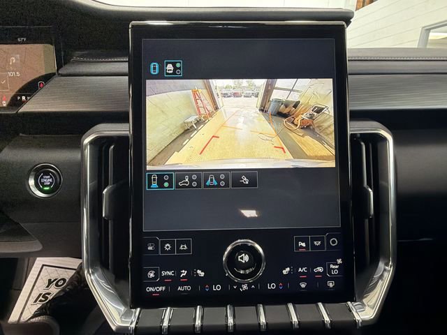 Used 2025 GMC Acadia Elevation w/ LPO, Floor Liner Package AWD/4WD image 17