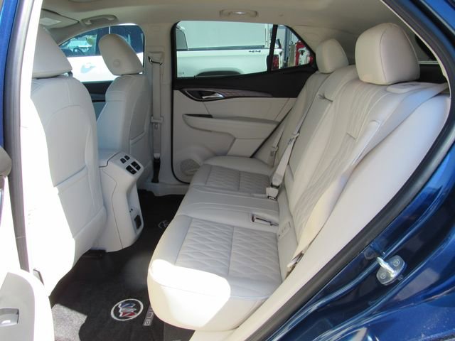 Used 2022 Buick Envision Avenir w/ Technology Package II image 28