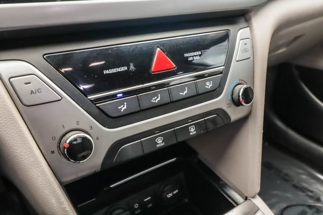 Used 2017 Hyundai Elantra SE FWD image 47