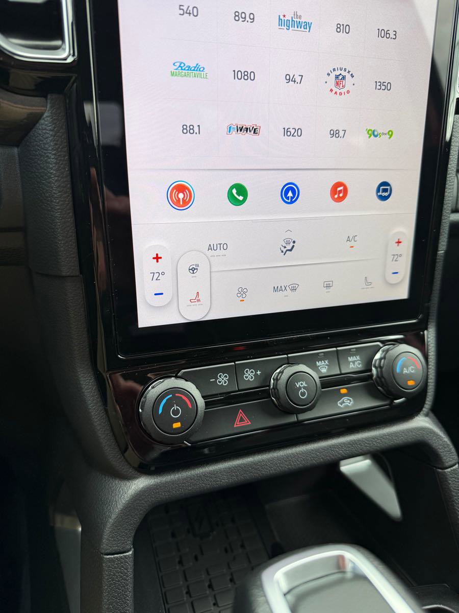 New 2025 Ford Ranger Lariat image 21