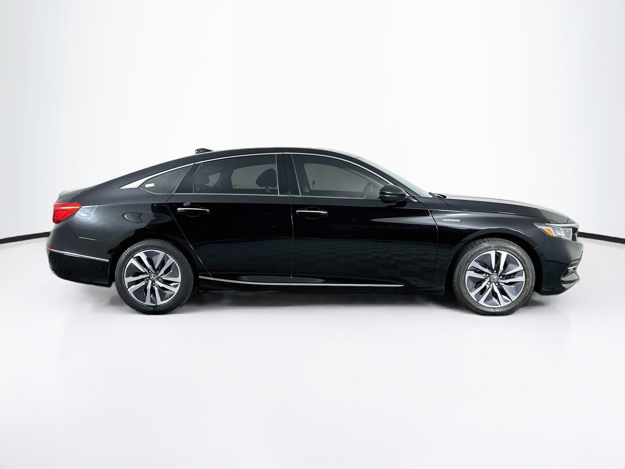 Used 2020 Honda Accord Touring image 10