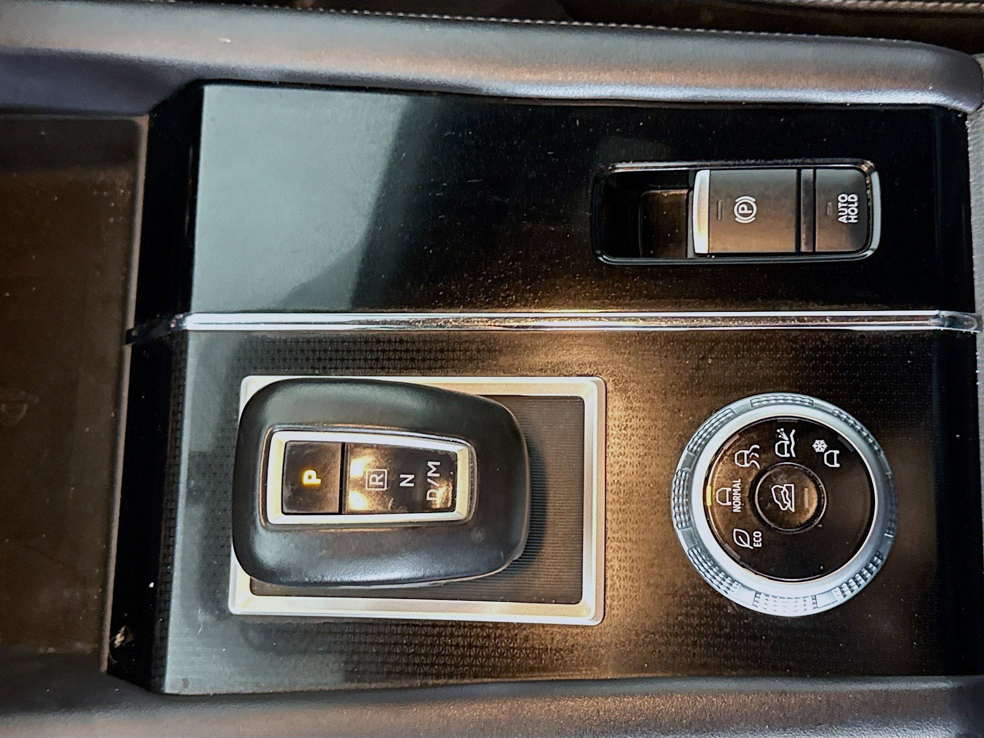 Used 2024 Mitsubishi Outlander SE Black Edition image 20