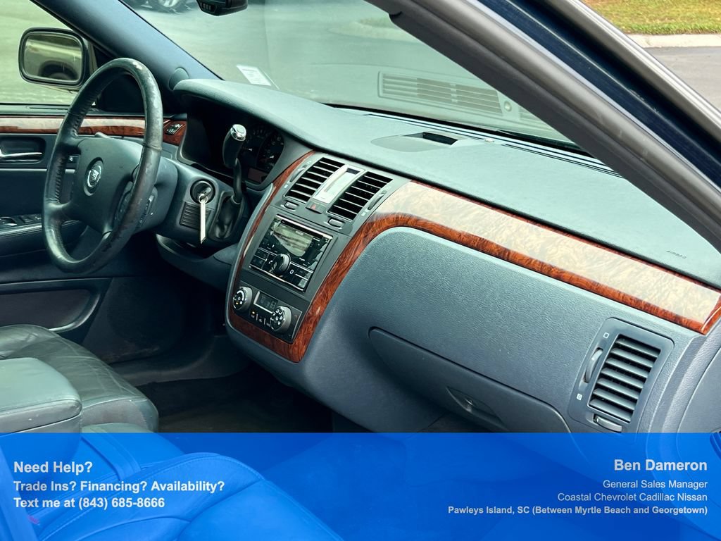 Used 2006 Cadillac DTS w/ Sun And Sound Package FWD image 27